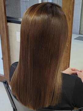 スリー(THREE) 髪質改善トリートメント 縮毛矯正 髪質改善ストレート 酸性