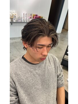 キング 高槻(K!ng) 縮毛矯正髪質改善ハイライトレイヤーカット高槻美容室エクステ