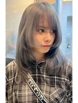 リン(Lin.)&nbsp;【顔まわりたっぷりレイヤー】　山下　泰世