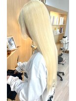 ヘアーガーデン シュシュ(hair garden chou chou)&nbsp;Whiteブロンド