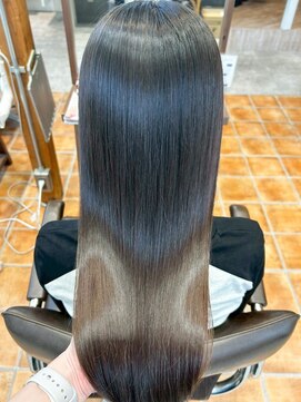 ルチア ヘア ステラ 京都店(Lucia hair stella) 髪質改善/イルミナカラー/縮毛矯正/学割U24/京都/河原町