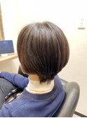 ショートボブ