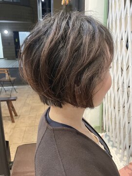 ショートボブレイヤーカット20代30代40代ショコラブラウン