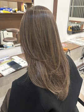 ルイ(ROUIS produced by LUCK 津田沼) ROUIS津田沼 ハイライトカラー/ロングレイヤー