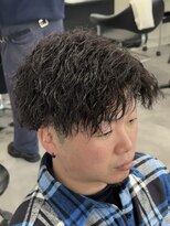ウノ(U.No.)&nbsp;強めツイストスパイラルパーマ