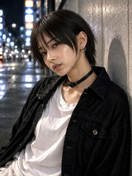 ユーフォリア 渋谷グランデ(Euphoria SHIBUYA GRANDE) 黒髪中性ショートウルフアンニュイハッシュカットMOMO