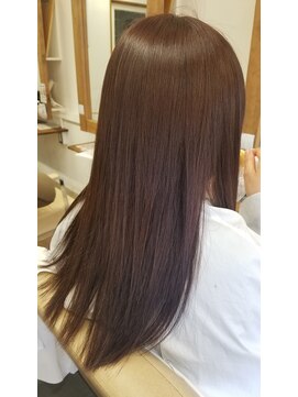 ヘアーガーデン ハニワ(Hair Garden 葉庭) SAKU お客様スタイル「ピンクカラー」