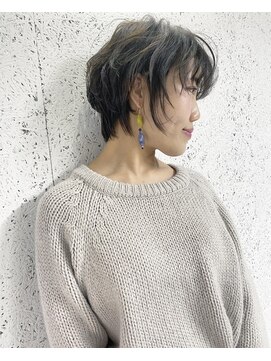 ノア ヘアデザイン 町田店(noa Hair Design) カーキアッシュ×ハンサムショート