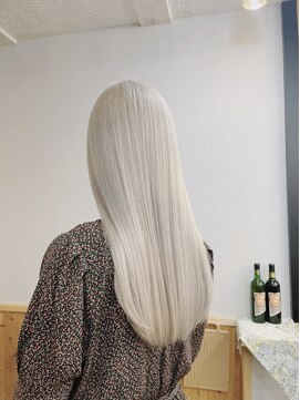 トルチェ(toRtue) ホワイトカラー