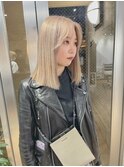 ホワイトブロンド ホワイトベージュ 顔まわりデザイン