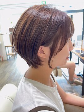 アイ(I.) 【 Ｉ. 】30代からのナチュラル前下がりショートボブ　川口