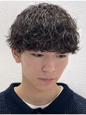 マッシュパーマ波巻きスパイラル刈り上げツーブロック黒髪