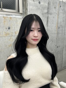 エヌアイ オモテサンドウ(ni omotesando) ワンホンヘア レイヤーカット シースルーバング 透明感カラー