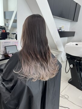 アライブ キチジョウジ(ALIVE Kichijoji) 【ALIVE吉祥寺】ホワイトシルバーグラデーションカラー