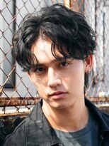 フィフス 大分(fifth)&nbsp;大分シャドウパーマメンズカットラウンドマッシュセンターパート
