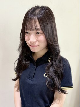 マロウイヴ(mallow eve) 《花屋併設の美容院》艶カラー