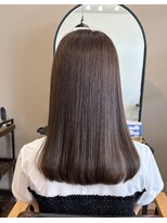 ロアナミドリノ(LOANA MIDORINO) オリーブベージュ