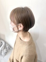 ソソ(soso)&nbsp;大人ショートヘアくびれショート白髪ぼかし30代40代50代60代
