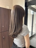 ステラ(Stella) ~ツヤ髪×透明感ブラウンの大人レイヤー~八戸