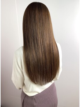 グランエクラ バイフルショウ(GRAND ECLAT by FURUSHO) 大人可愛い20代30代40代　艶ストレートスタイル