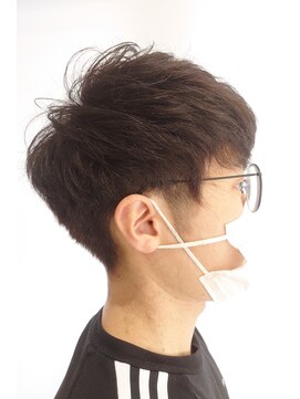 ブロッサム 若葉店(Blossom) ツーブロックショート