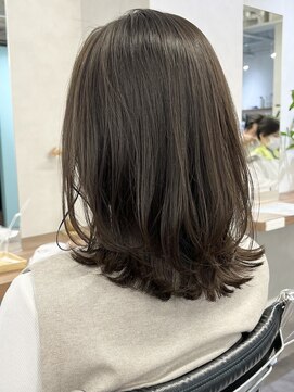 オウル(Owll) ＊セミディふんわりレイヤーくすみベージュ＊