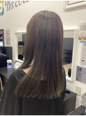 夏にオススメ!20代、30代に人気カーキアッシュ