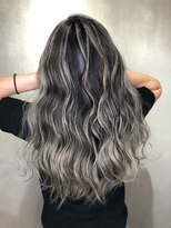 ルッソカナン(Lusso canaan)&nbsp;バレイヤージュ×波巻きウェーブ/30代40代50代