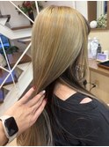 新規お得クーポンあり【見附 今町】ハイトーン×インナーカラー