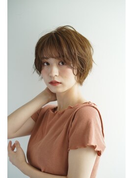 ルフュージュ バイ プロデュース 相模大野店(Refuge by Produce) くびれショート/マロンベージュ