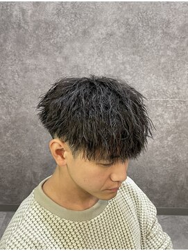 ライズ 新小岩店(RISE) 縦落ちツイストスパイラルパーマ