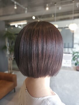 ジールヘアー(GIIL HAIR) ミニボブ