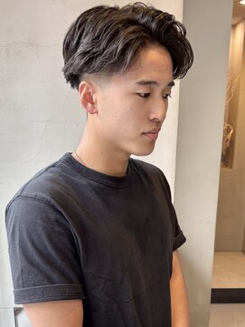 ヘアー アイス ルーチェ(HAIR ICI LUCE) ニュアンスフェザーパーマテーパーフェード/大矢