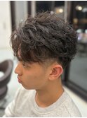 フェザーパーマ刈り上げセンターパート