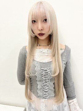 ココ 原宿(KOKO) ブロンド小顔レイヤーカットオリーブグレーココアベージュ