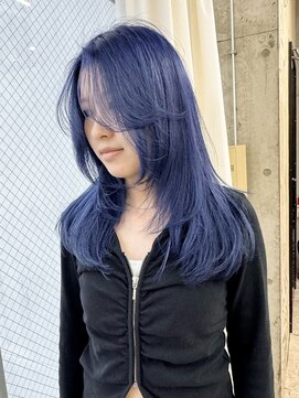 ラニヘアサロン(lani hair salon) ブルーカラー/くすみブルー/ミディアムレイヤー/ネビージュ
