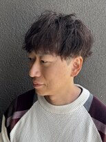 ヤスムラ(YASUMURA)&nbsp;柔らかな質感と束感で魅せる、好感度抜群のニュアンスパーマ
