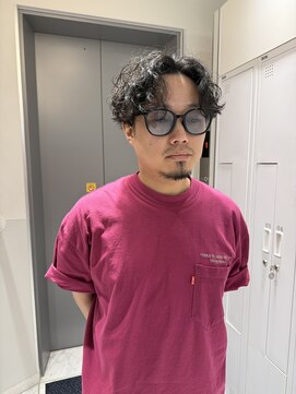 ハノンメンズ 大宮(Hanon men's) センターパート/波巻きスパイラル