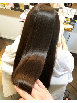 リヴリム 祖師ヶ谷大蔵 ツヤ髪ロング