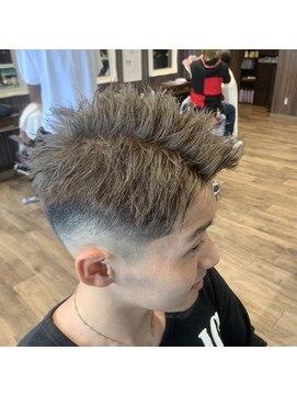 ヘアーアンドリラックス 十日市場店(hair & relax y-21) フェードハイトーン