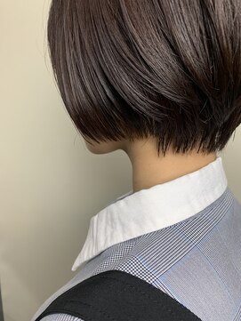ヘアサロンエムフィス 池袋東口(HAIR SALON M Fe's) ＊首元すっきりショート＊