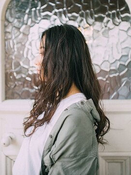 プロデュース 相模原店(Produce) 伸ばしかけヘア♪センターパート☆大人かわいい