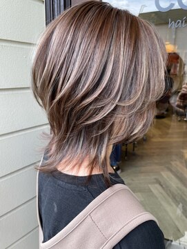 ヘア メイク ココ(hair make coco) ホワイト×ラベンダー×