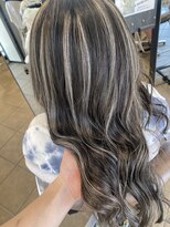 ソワンドゥブレス 瓜破店(soin de brace)&nbsp;筋感たっぷりハイライトグレージュ