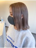 プラチナブラウン×ぱっつんbob
