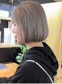 ドレスヘアショコラアッシュヘルシースタイルふんわりカール前髪