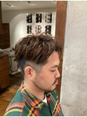 ツーブロック ハイライト メンズヘア ビジネスヘア