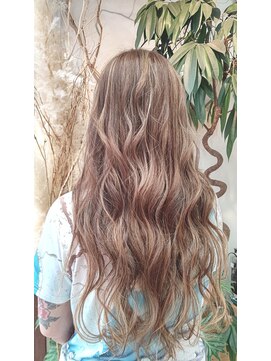 ウィンド(Wind.) ハイライト＆バレイヤージュ