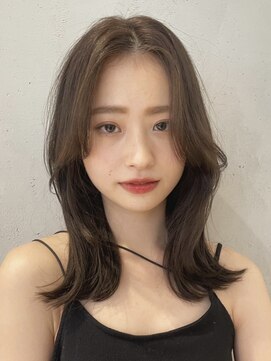 ノイ(noi) 顔周りレイヤーカットくびれヘアミルクティーベージュカラー