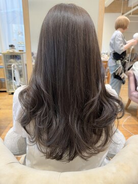 バイオレット ナゴヤ(Violet Nagoya) くすみカラー グレージュカラー 透明感カラー グレーベージュ